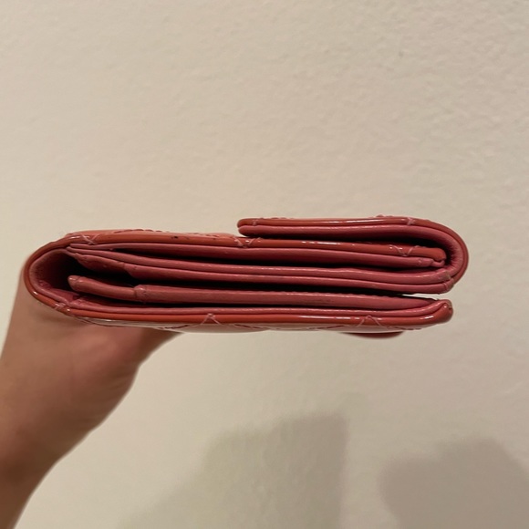 Chanel Patent Leather Puffy Snap Wallet - Picture 11 of 16